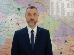 Министр ЖКХ Ставрополья Александр Рябикин поздравил работников и ветеранов отрасли с профессиональным праздником