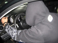 Лихача-угонщика поймали полицейские в Светлограде