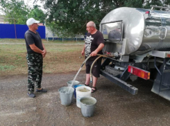 Из резервного фонда правительства Ставрополья выделят 34 миллиона на закупку автоцистерн для подвоза воды 