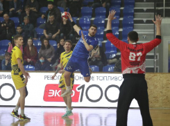 Уступили, но победили: гандболисты «Виктора» в Ставрополе добыли путевку в 1/4 финала Кубка ЕГФ