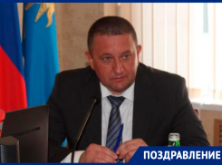 День рождения отмечает и.о. главы Минераловодского округа Вячеслав Сергиенко  