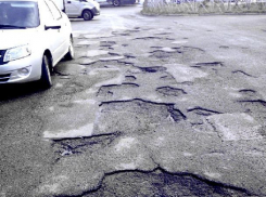 Лунную поверхность в честь Дня космонавтики воссоздали на улице Ставрополя