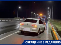 Вереница из 6 пробитых авто на трассе Минеральные Воды — Невинномысск вызвала вопросы к дорожникам и сотрудникам ГАИ 