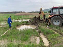Более 18 тысяч жителей Минераловодского горокурга остались без воды из-за порыва водовода