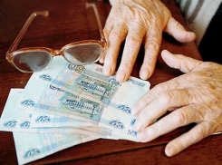 На Ставрополье лже-соцработницы украли у пенсионерки деньги