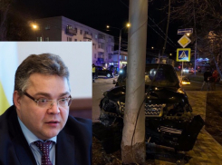 Столб, в который въехал губернатор Ставрополья, могут демонтировать