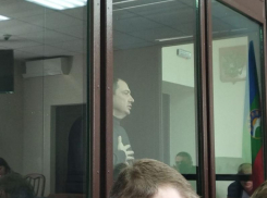 Уже два месяца суд откладывает дело ставропольского экс-начальника ГИБДД Алексея Сафонова