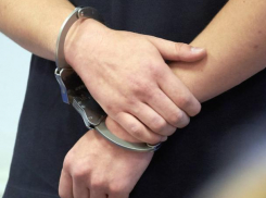 Замначальника Северо-Кавказского главка за вымогательство 2 миллионов ждет суд