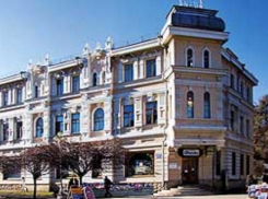 Прокуратура наказала власти Кисловодска за незаконные кафе