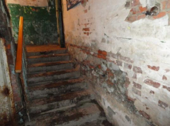 Жители Ставрополя возмутились качеством капремонта старинного дома в центре города