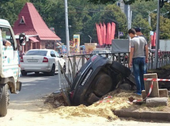ДТП в Ставрополе, «Опель» вылетел на обочину, чтобы избежать столкновения