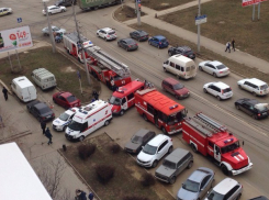 В Ставрополе горит многоэтажка