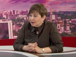 Коллеги инфекциониста Санниковой выдвинули версию, почему она не ушла на карантин