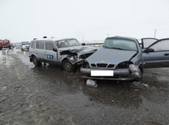На заснеженной дороге возле Невинномысска в ДТП погибла жительница Краснодарского края