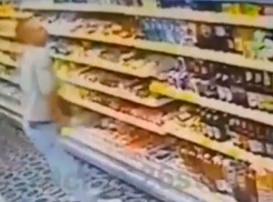 Воришка запихивал шоколадки в трусы в Ставрополе