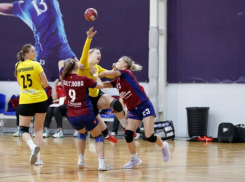 Ставропольские гандболистки дали бой фавориткам из Москвы, но прыгнуть выше головы не смогли 