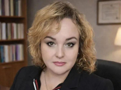 Психолог Наталия Юрченко поздравляет всех мужчин с наступающим праздником! 