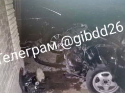 Двое молодых людей разбились в аварии в Невинномысске