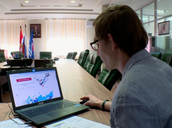 Заполнить и прислать скрин: замдиректора школы единоборств в Ставрополе принуждает подчиненных к участию в праймериз