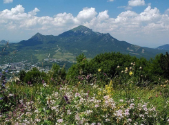 Изменения Генплана Пятигорска разрешили строить деловые объекты в охраняемой зоне