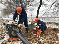 Для завершения строительства подводящего водовода к хутору Хорошевский осталось уложить километр труб