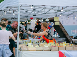 В Ставрополе партия «Новые люди» провела акцию в поддержку местных производителей