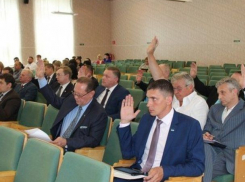 Депутаты выбрали главой района находящегося под проверкой по делу о махинациях с бюджетными деньгами чиновника на Ставрополье