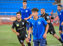 Ставропольский футболист Иван Карагезов: «Надо и ЕГЭ надо нормально сдать, и в «Динамо» закрепиться»