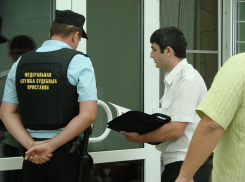 Бизнесмен-неплательщик чуть не разрушил собственный бизнес из-за жадности 
