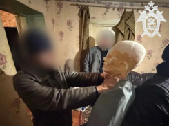 Житель Ставрополья до смерти избил ножкой от стула и металлическим прутом своего собутыльника