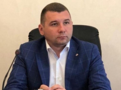 Орал матом и отрабатывал откаты: бывшие сотрудники об экс-главе минстроя Ставрополья Когарлыцком