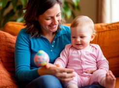 Социальные няни будут присматривать за детьми и мыть головы старикам на Ставрополье