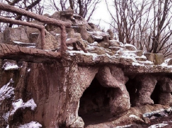 Как выглядит и где находится заброшенное сказочно-мистическое кафе в Ставрополе