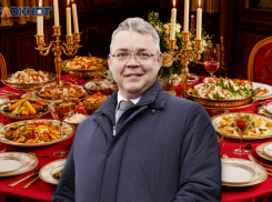 Шампанское и птица в малиновом соусе: правительство Ставрополья снова планирует грандиозный фуршет на миллион