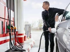 Средняя цена на бензин в Ставрополе превысила порог в 41 рубль