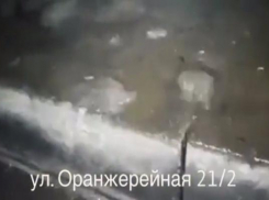 Жилой дом затопило ночью в Пятигорске