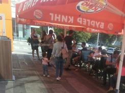 Кафе эвакуировали из-за распыливших перцовый баллончик хулиганов в Ставрополе