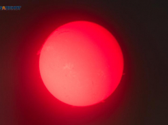 Вспышки на Солнце и геомагнитная активность ждут ставропольцев летом 2025 года