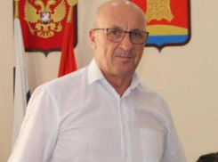 Глава Апанасенковского округа Ставрополья Владимир Ткаченко сложил полномочия