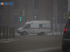 Агрессивный пациент скорой сломал нос медику в День Победы на Ставрополье