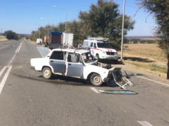 99-летний водитель «семерки» погиб в страшном ДТП с «Приорой» на Ставрополье 