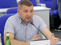 Экс-глава минстроя Когарлыцкий за месяц так и не доехал до колонии