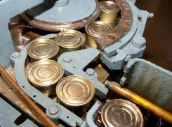 На Ставрополье генеральный директор завода и руководители исправительной колонии украли свыше 73 миллионов рублей