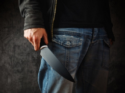  После убийства товарища, мужчина заметая следы, поджёг диван на Ставрополье