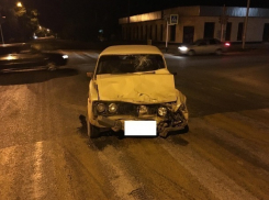 71-летний водитель на «шестерке» попал под «Газель» и оказался в больнице на Ставрополье