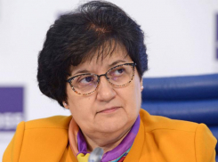 ВОЗ посоветовала CоVID-антипрививочникам в России сидеть дома