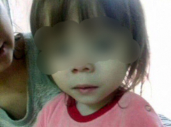 Неблагополучную мать обнаруженной у вокзала девочки нашли полицейские в Буденновске