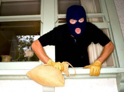 В Буденновске поймали вора, укравшего ювелирные изделия