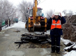 Несколько улиц остались без воды из-за прорыва трубы в Ставрополе