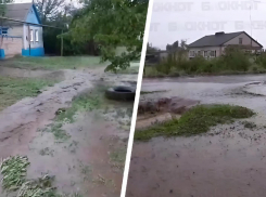 «Воды в домах по колено»: шокирующими кадрами трехдневного потопа поделились жители Туркменского округа Ставрополья